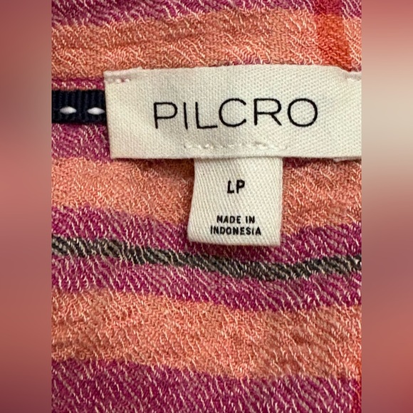 ANTHROPOLOGIE PILCRO RUCHED DEEP V- NECK PLAID BUTTON UP SHIRT SIZE LP - Picture 12 of 13